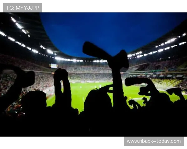 qy球友会体育官网提供多样化的足球社区交流空间，增强球迷之间的互动体验